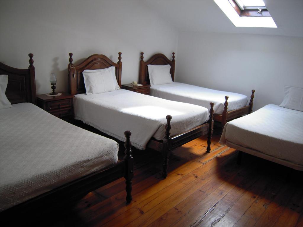 Guesthouse Lusa Atenas Коимбра Стая снимка