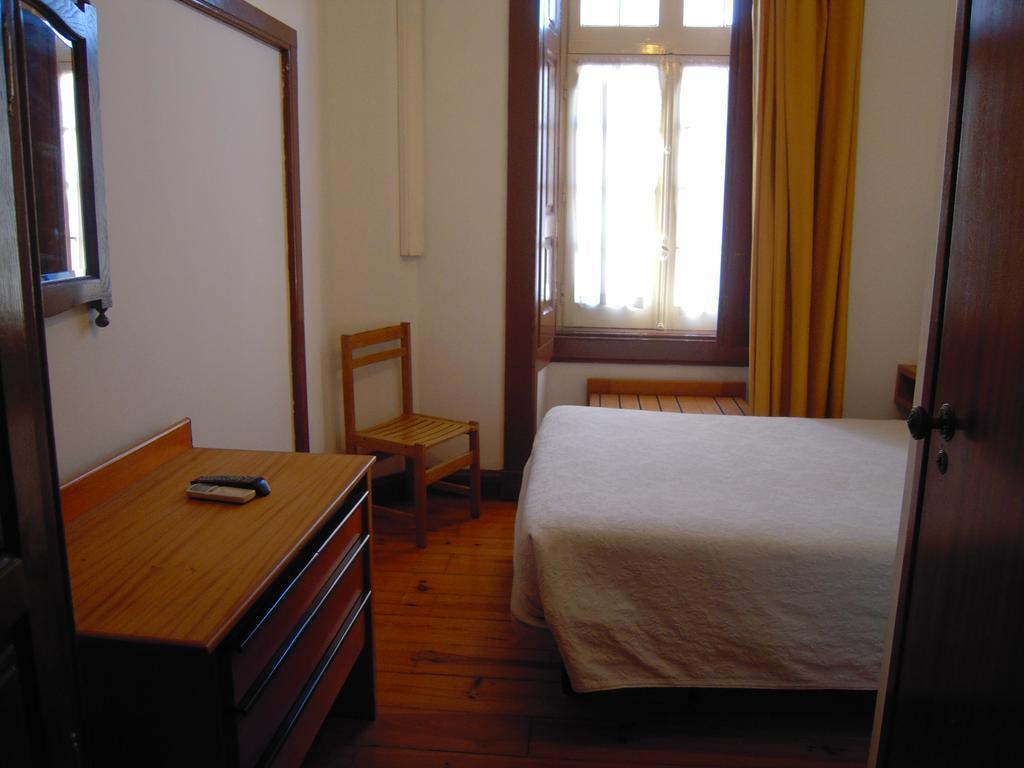 Guesthouse Lusa Atenas Коимбра Екстериор снимка
